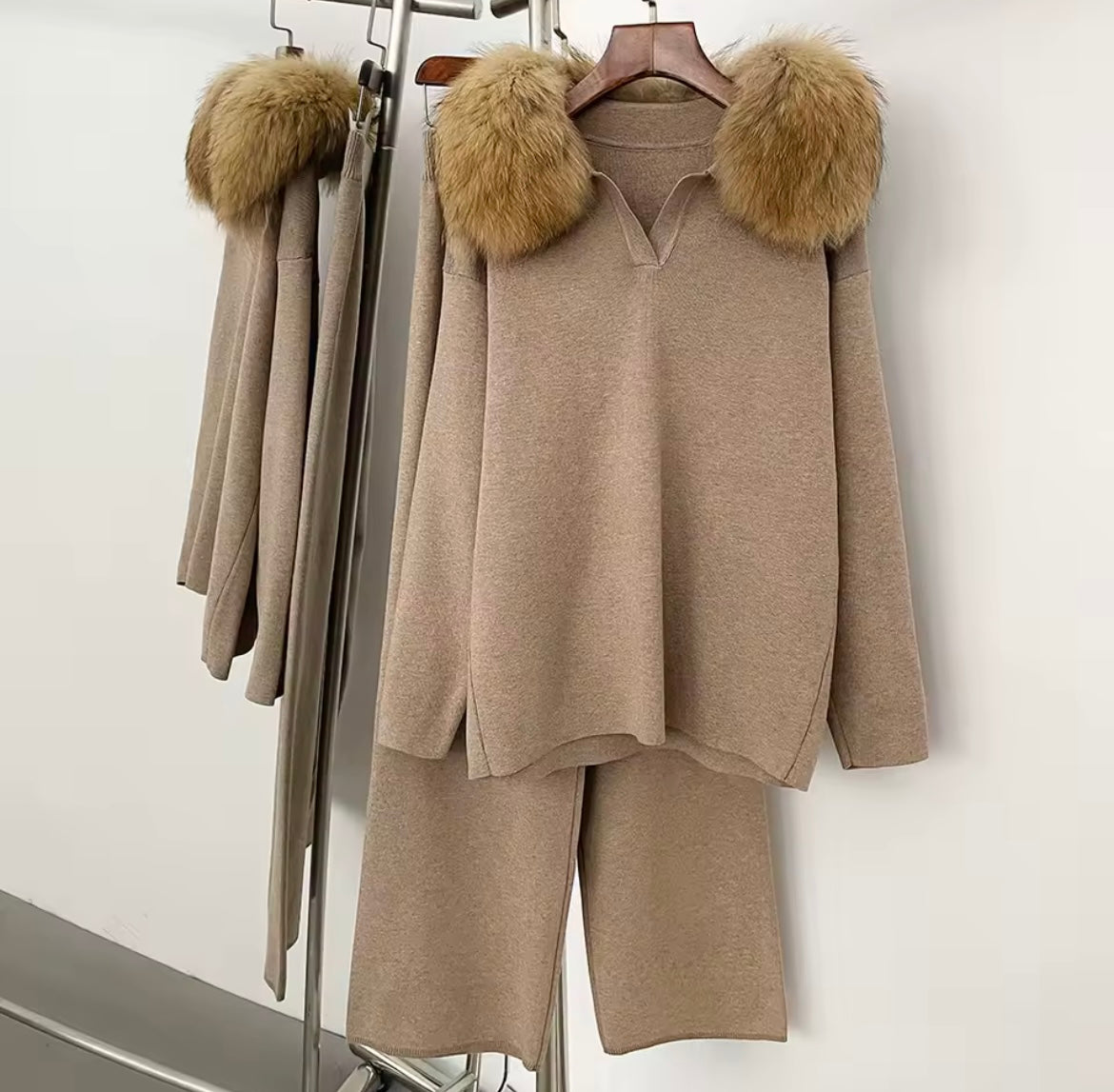 SET PULLOVER PELLICCIA